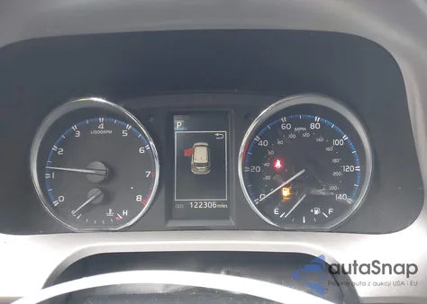 2016 Toyota Rav4 Xle из США, поврежденный, VIN JTMRFREV0GD185491